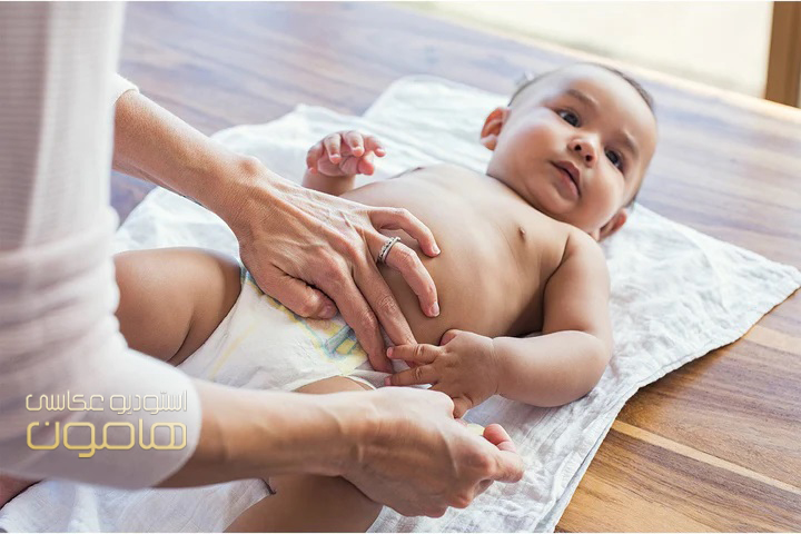 چه زمانی کودک را از پوشک بگیریم؟