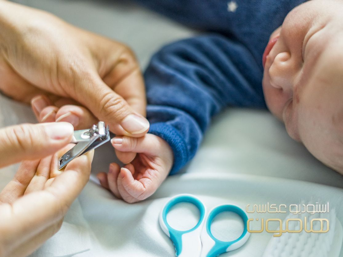 نحوه کوتاه کردن ناخن نوزاد