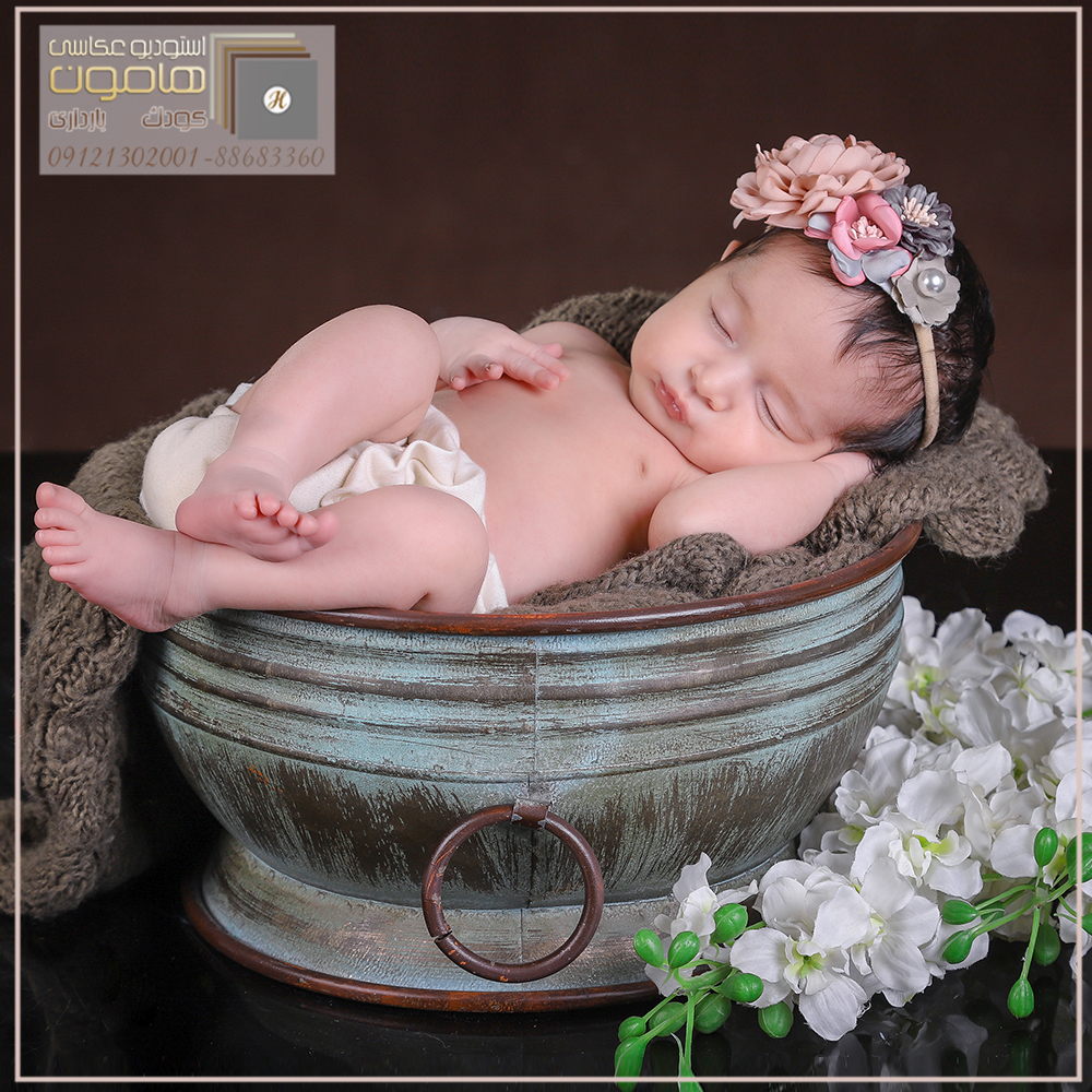 آتلیه نوزاد در نور آتلیه نوزاد در نور