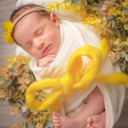 آتلیه نوزاد در نور آتلیه نوزاد در نور